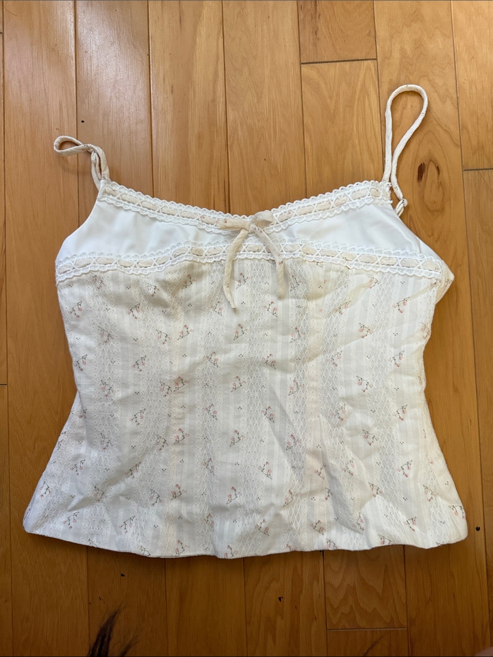 Women's Cream Lace-Trim Cami Top - Lightweight Floral